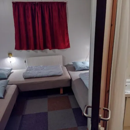 Store Laerkegard Hostel *