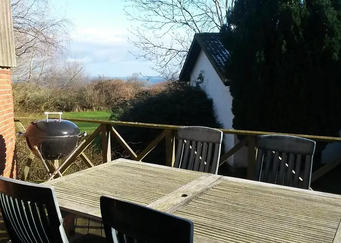 Store Laerkegard Hostel *